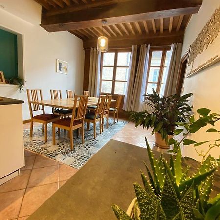 Vaste Appartement Centre Historique De Dole Dış mekan fotoğraf
